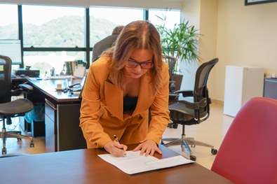 É a primeira vez que uma ex-servidora da Justiça Eleitoral potiguar ascende ao cargo de desembar...