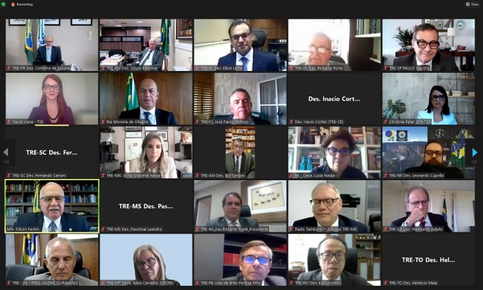 Na reunião, o desembargador Gilson Barbosa destacou a importância da atuação transparente da Jus...