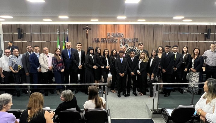 Presidente do TRE-RN diploma Jovens Parlamentares de João Câmara Treze estudantes, sendo dois de escolas indígenas, assumem cadeiras no legislativo para defender...