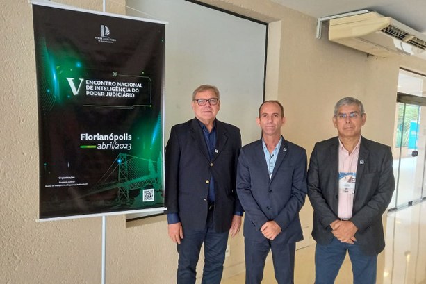 Presidente do TRE-RN participa de evento do Tribunal de Justiça em Florianópolis V Encontro Nacional de Inteligência do Poder Judiciário acontece durante os dias 13 e 14 de abril