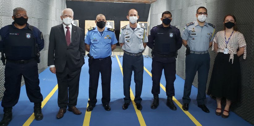 Presidente do TRE-RN visita sede da Guarda Municipal de Natal O desembargador Gilson Barbosa foi recebido pelo Comandante da GMN, Alberfran Grilo