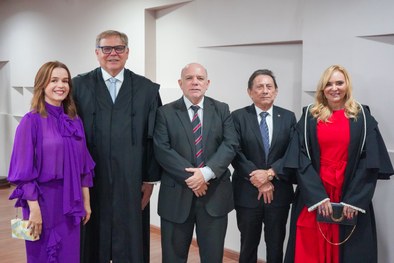 As juízas Suely Fernandes e Martha Danyelle, titular e suplente, permanecerão durante o biênio 2...