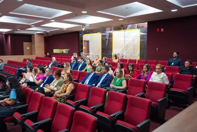 As juízas Suely Fernandes e Martha Danyelle, titular e suplente, permanecerão durante o biênio 2...