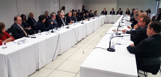 TRE-GO Des. Kisleu Dias e demais presidentes dos regionais eleitorais participam de reunião com ...