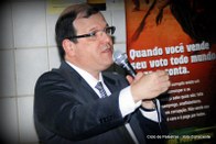 Palestra proferida pelo Dr. Sérgio Maia na Escola Municipal Almerinda Bezerra Furtado, em 9 de s...