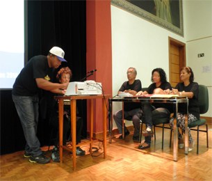 Treinamento de mesários para as eleições 2014 Treinamento de mesários para as eleições 2014 em Marília