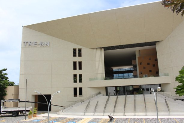 Projeto de Sinalização da Nova Sede do Tribunal é concluído Projeto de Sinalização da Nova Sede do Tribunal é concluído