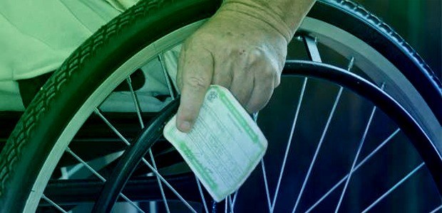 TRE-AL - Eleitor com deficiência Eleitor com deficiência