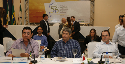 TRE/RN 56º Colégio de Presidentes Leitura Carta de Natal Desembargador Saraiva Sobrinho Na noite desta sexta-feira (30), ao final das atividades do segundo dia de reunião do 56º Colégi...