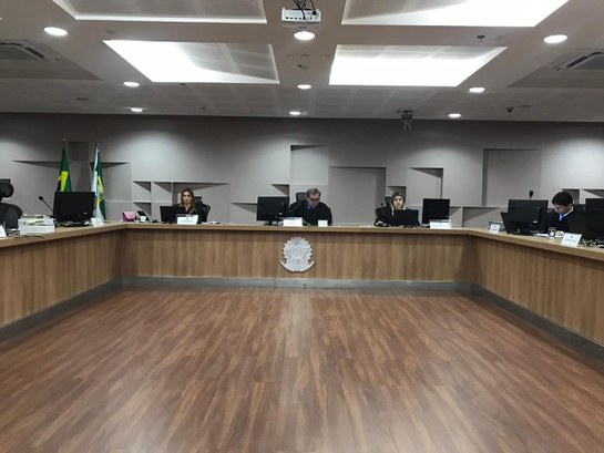 Desembargador Cornélio preside sessão que encaminhou ao TSE pedido de revisão eleitoral para 4 m...