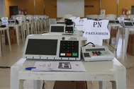 Urnas eletrônicas e demais equipamentos estão posicionados no Fórum Eleitoral para início do curso