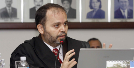 TRERN_juiz jailsom leandro Imagem do juiz jailsom leandro em Sessão