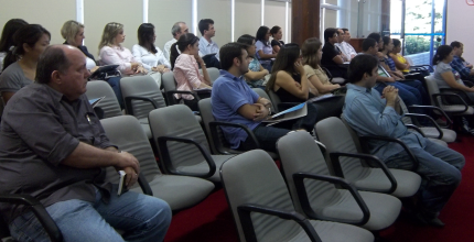 TRERN_recepção dos estagiários Imagem do Plenário do Tribunal, durante a recepção dos estagiários 2012